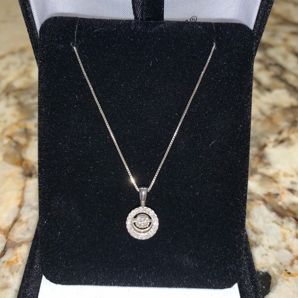 1/2 KT floating diamond necklace